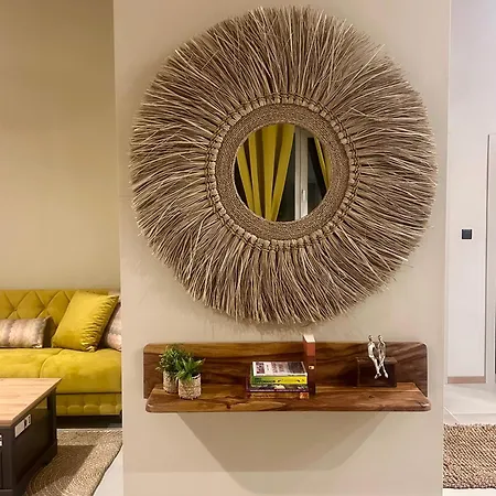 Hambarlii Boutique бутикови хамбарлии