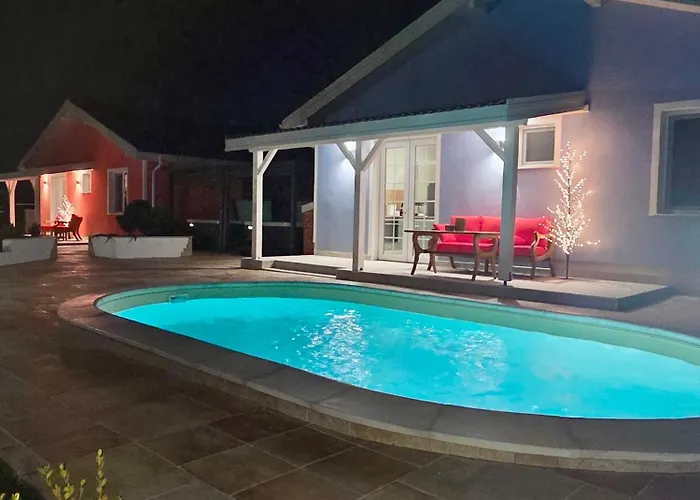 Hambarlii Boutique бутикови хамбарлии Zhitnitsa