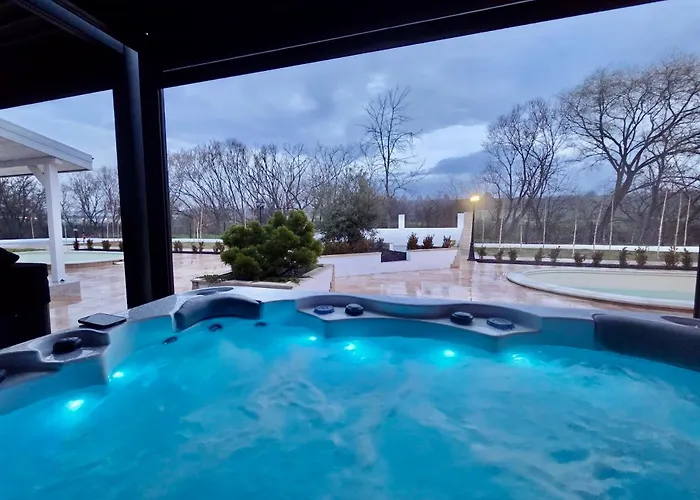 Hambarlii Boutique бутикови хамбарлии *