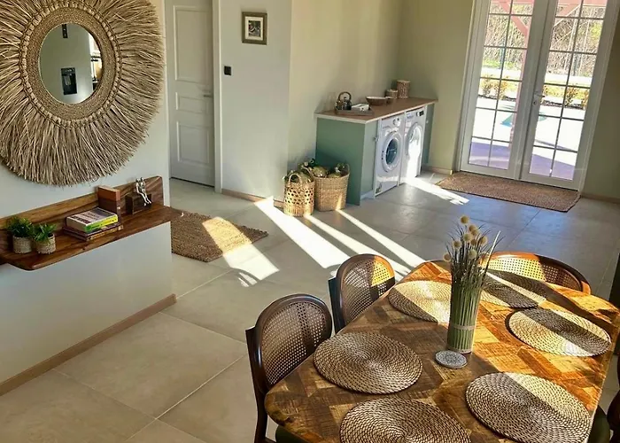 Hambarlii Boutique бутикови хамбарлии Villa Zhitnitsa